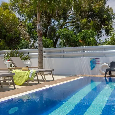 Apart Otel Flouressia Gardens Protaras