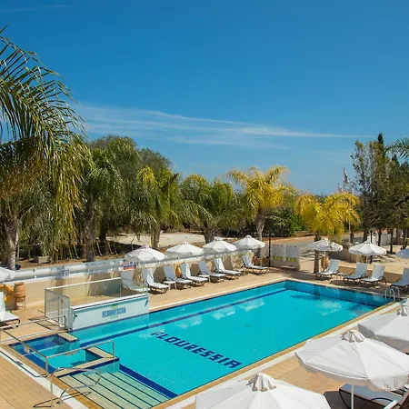 Flouressia Gardens Aparthotel Protaras