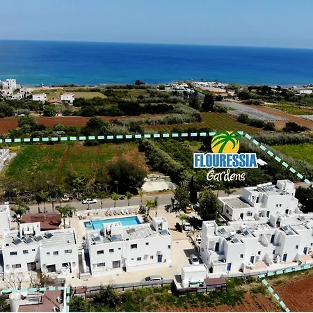 Flouressia Gardens Aparthotel Protaras